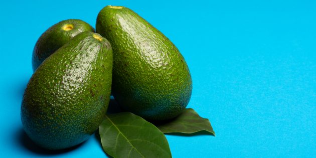 Как выбрать спелое авокадо: авокадо «фуэрте»