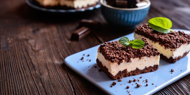 Пирог из творога с шоколадной крошкой: простой рецепт