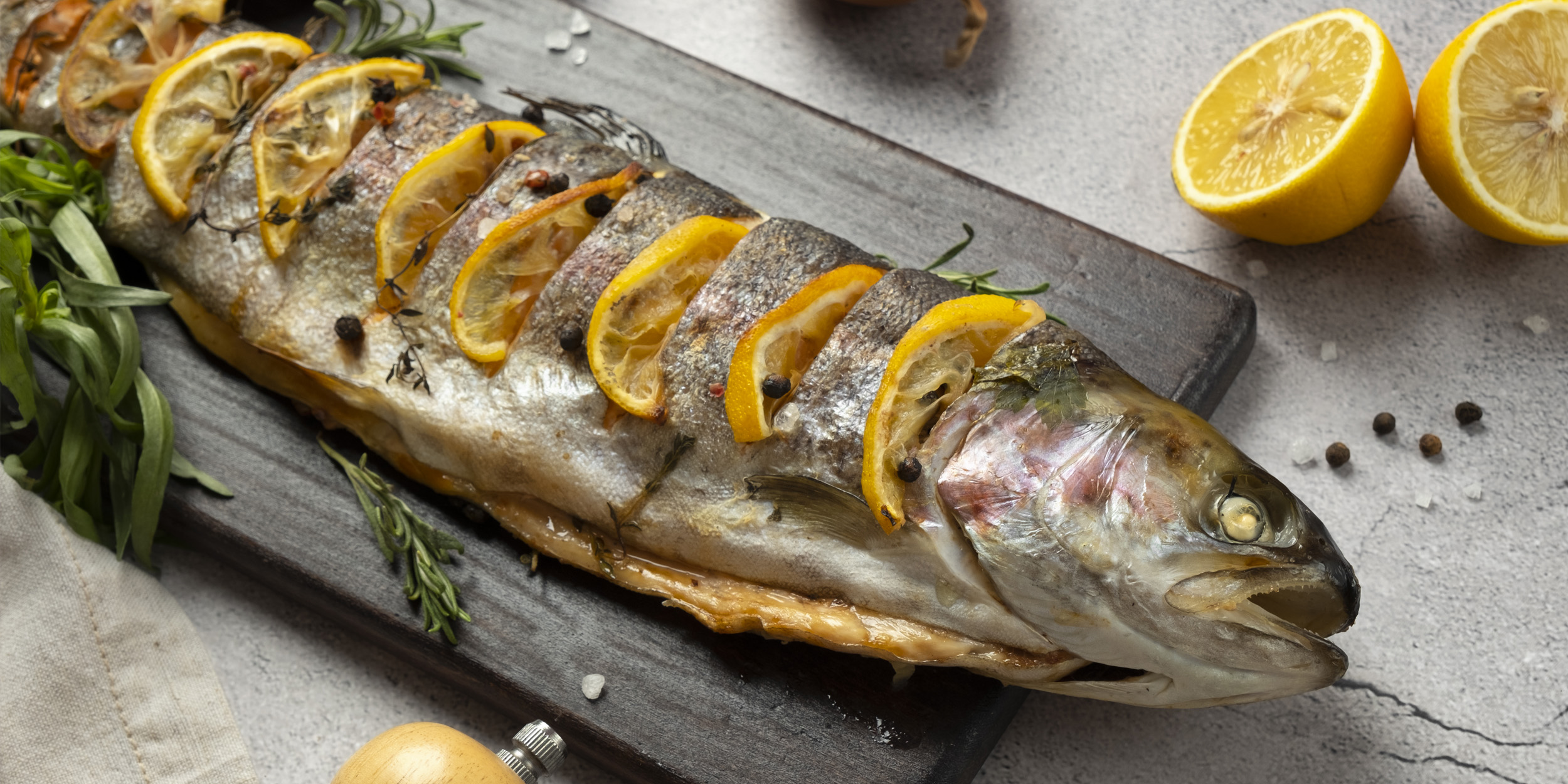 Как приготовить форель в духовке, чтобы рыба получилась сочной и вкусной