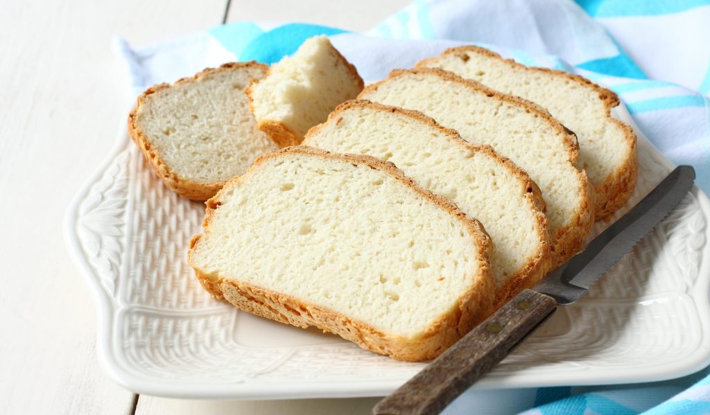 Ржаной хлеб на кефире в хлебопечке (с пшеничной мукой)