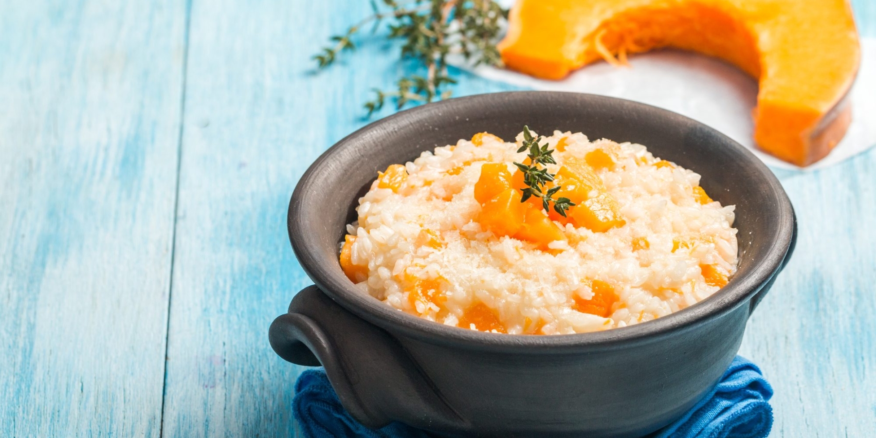 Рисовая каша с тыквой и яблоками