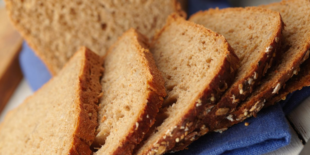 Ржаной хлеб с шоколадом, мёдом и тмином в хлебопечке