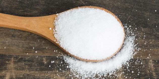 Products containing iodine: iodized salt