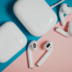 Как подключить две пары AirPods к одному iPhone или iPad