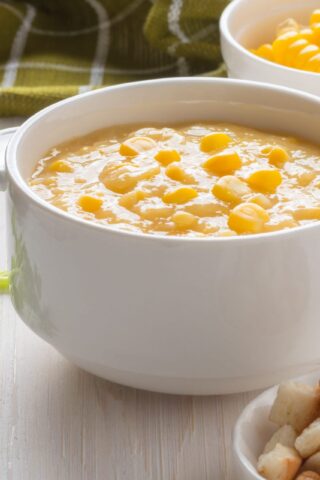 Крем-суп с кукурузой и сливками