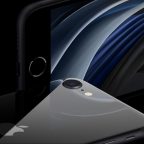 Новый iPhone SE 2020 подешевел на 5&#160;000 рублей. Но это временно