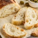 Как испечь мягкий и ароматный хлеб в домашних условиях