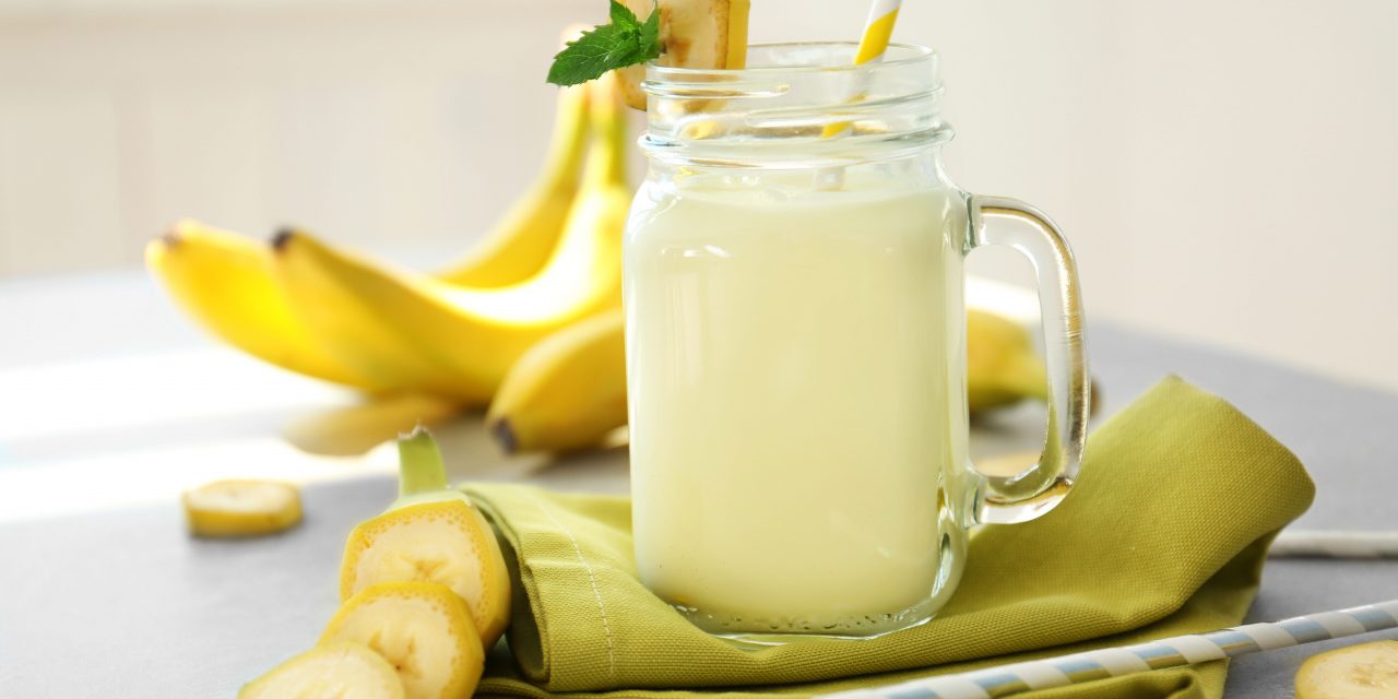 Молочный коктейль с бананом и крем-сыром