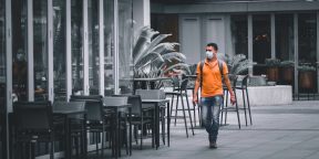 Опасно ли посещать публичные места и семейные праздники во время пандемии: мнение эксперта