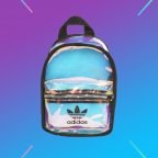 Выгодно: яркий рюкзак Adidas со скидкой 1 800 рублей