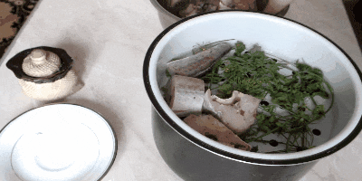 Сколько минут варить минтай для салата