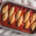 Фаршированные кальмары в&nbsp;духовке с&nbsp;рисом, колбасой и&nbsp;помидорами