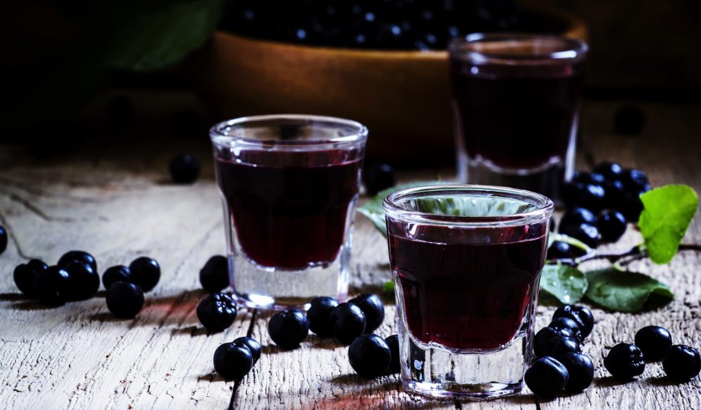 Вино из черноплодки в домашних условиях – пошаговый рецепт приготовления с фото
