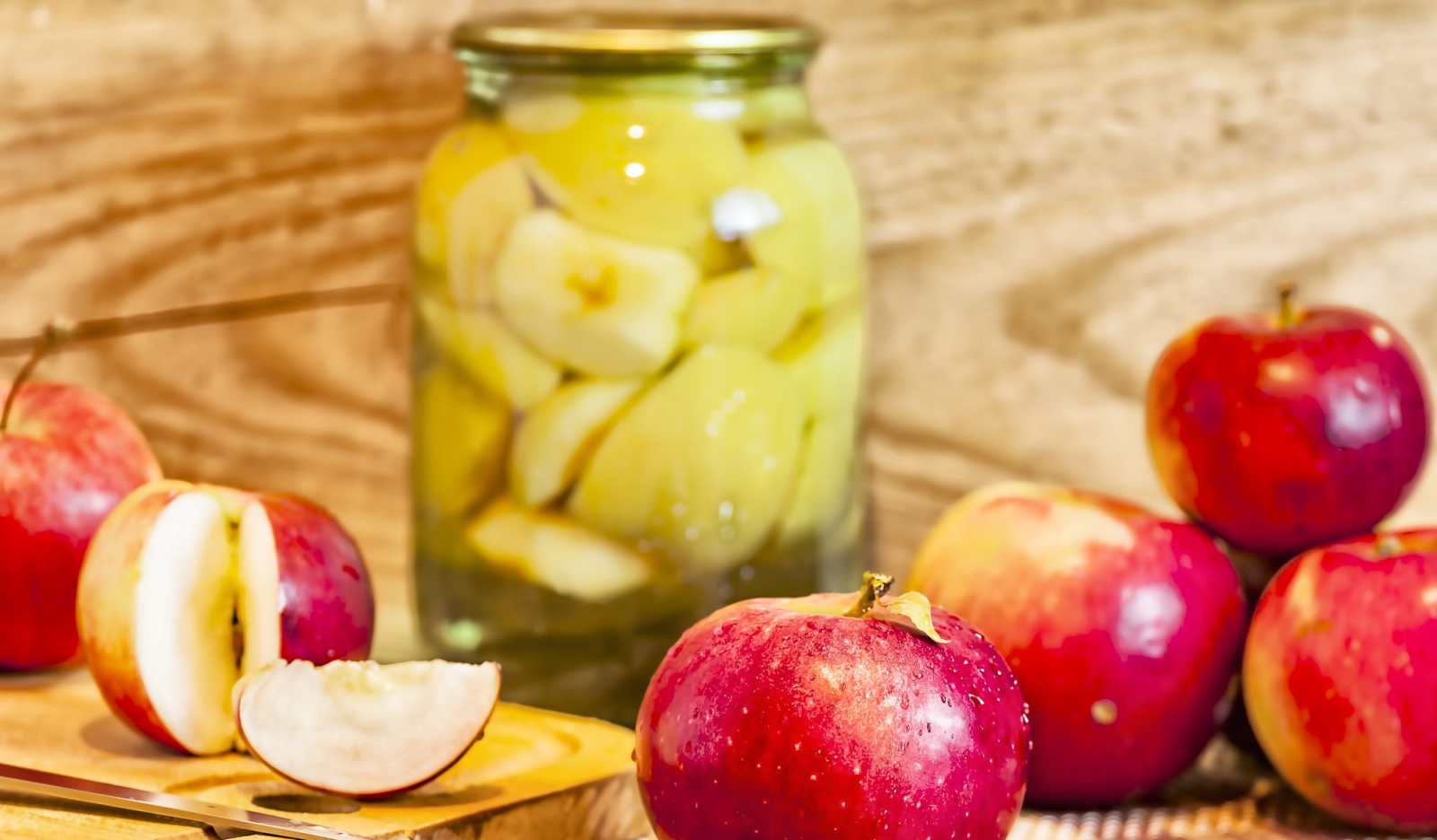 Компот из яблок с апельсином и корицей (на зиму)