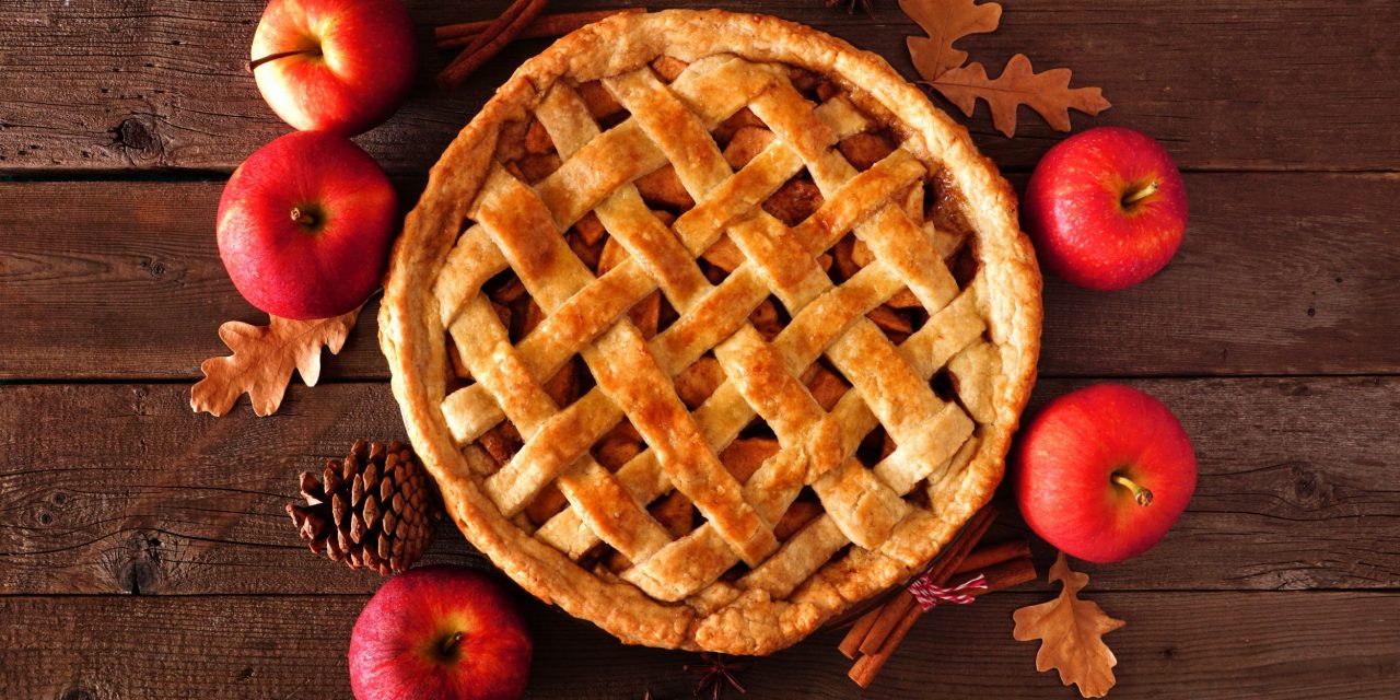 Дрожжевой яблочный пирог в духовке