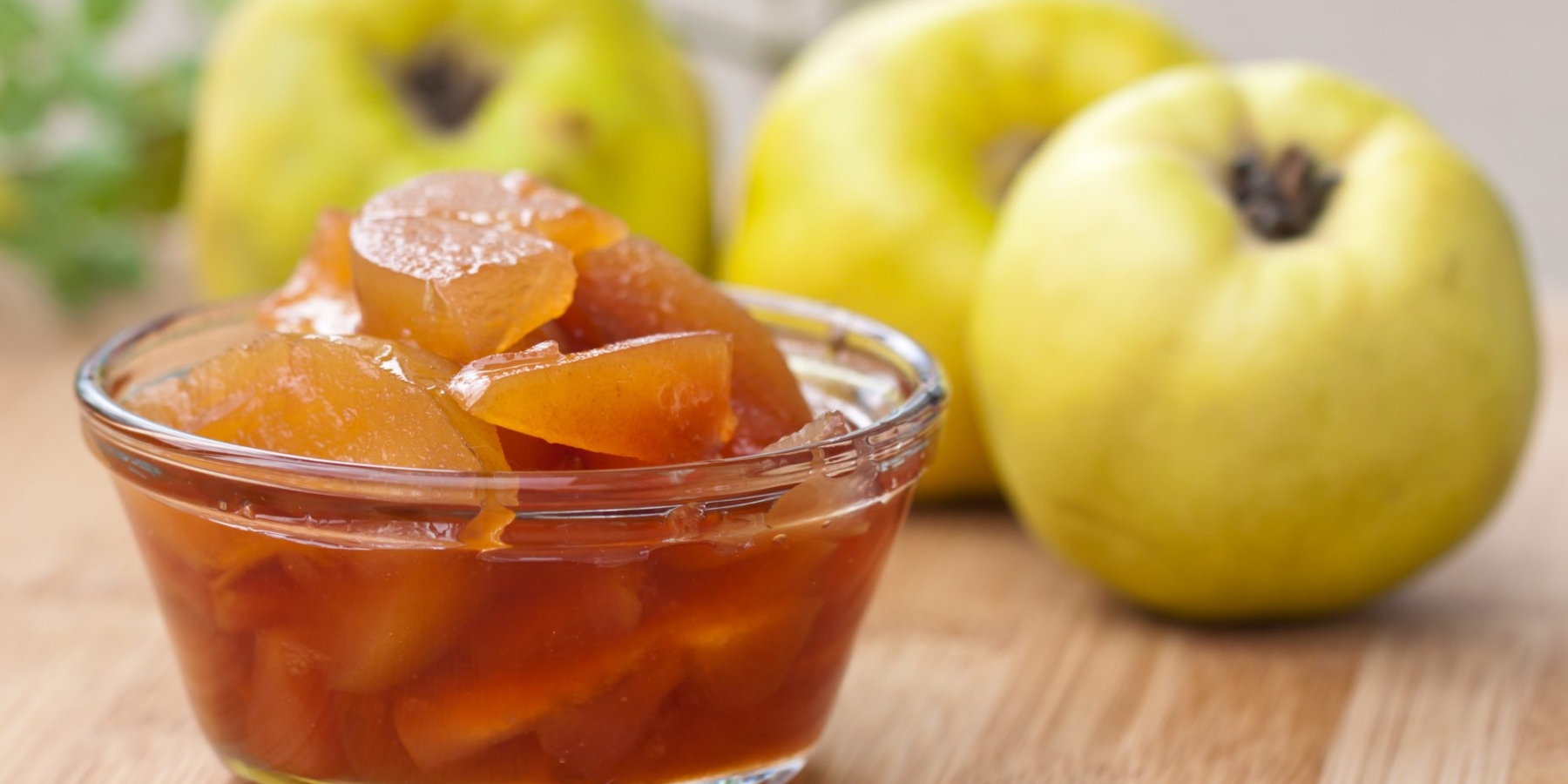 Варенье из айвы, с орехами и лимоном