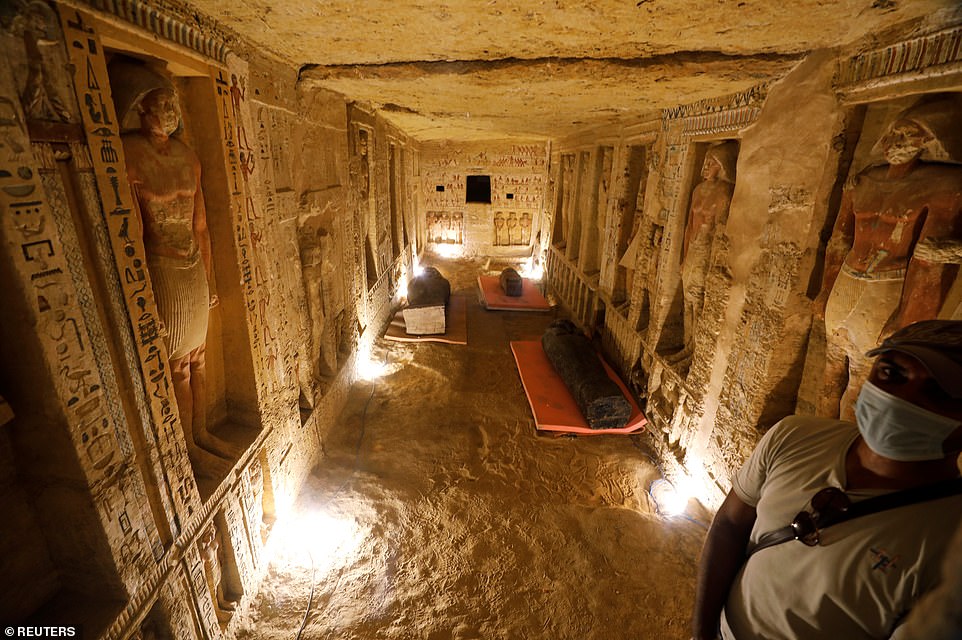 В Египте обнаружили 59 саркофагов с мумиями