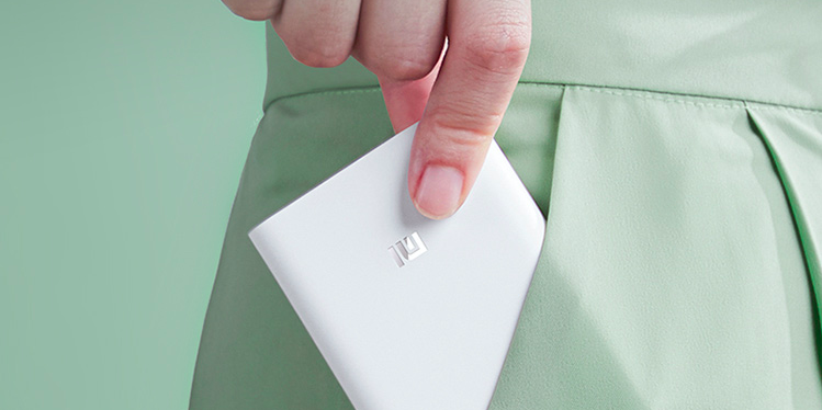 Xiaomi представила карманный пауэрбанк на 10 000 мА·ч
