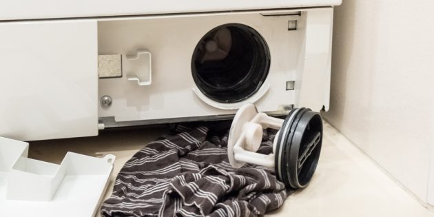 Как избавиться от запаха в стиральной машине - Лайфхакер
