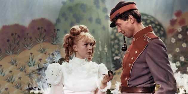 Кадр из советского фильма «Старая, старая сказка»