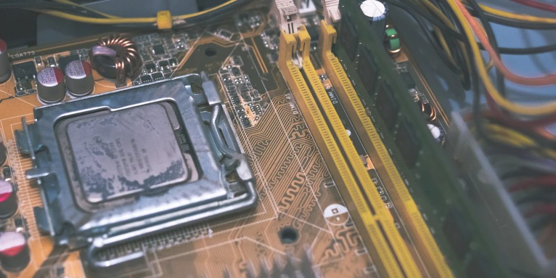 Что делать, если компьютер включается и сразу выключается