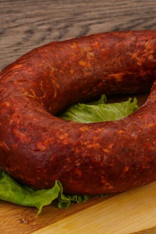 Идеальная колбаса а-ля «Краковская» из свинины и говядины