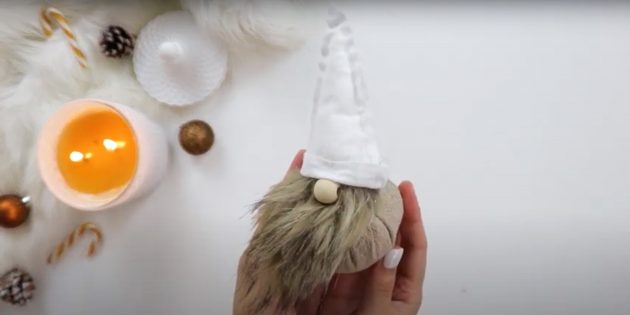 DIY New Year's gifts: Scandinavian gnome