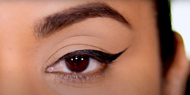 Дневной макияж для карих глаз: нарисуйте стрелки