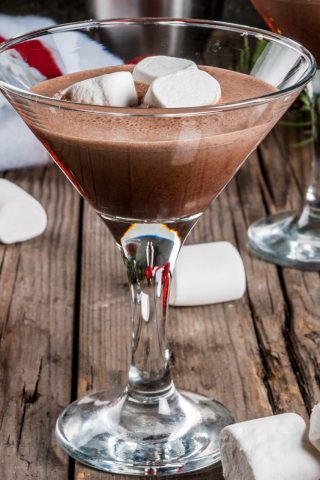 Шоколадный коктейль со сливочным ликёром и водкой