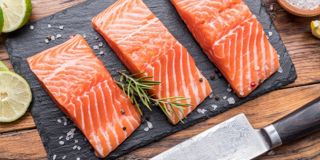 Засолка форели с лимоном и лаймом в домашних условиях