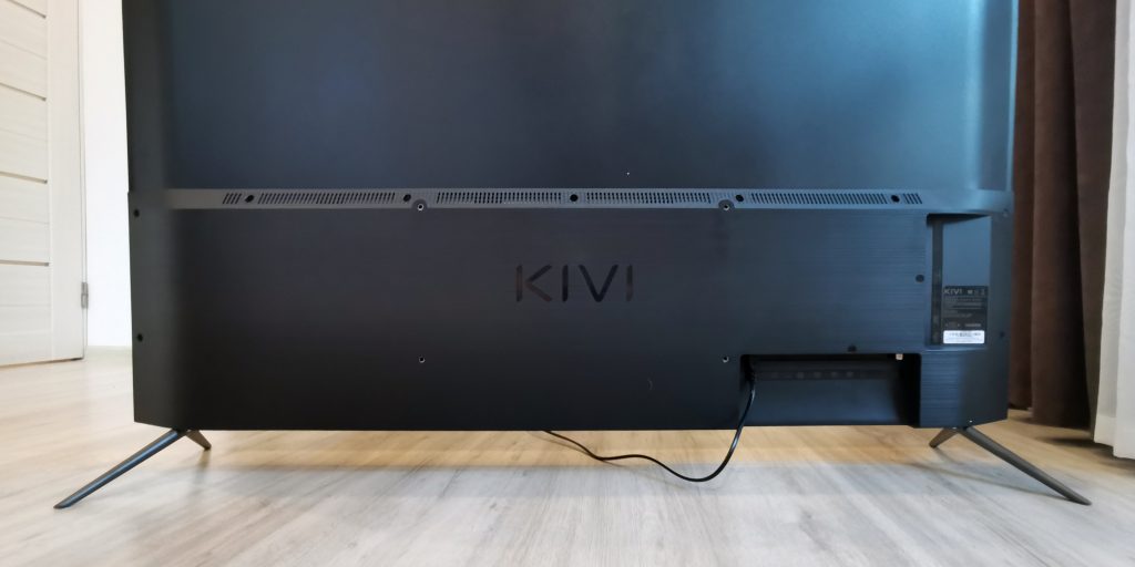 4К-телевизор KIVI 55U710KB: задняя панель