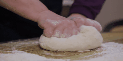 Как приготовить хинкали: тесто должно быть эластичным