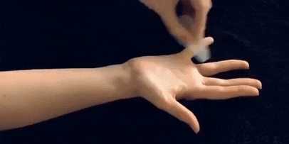 Как делать массаж гуаша: помассируйте пальцы
