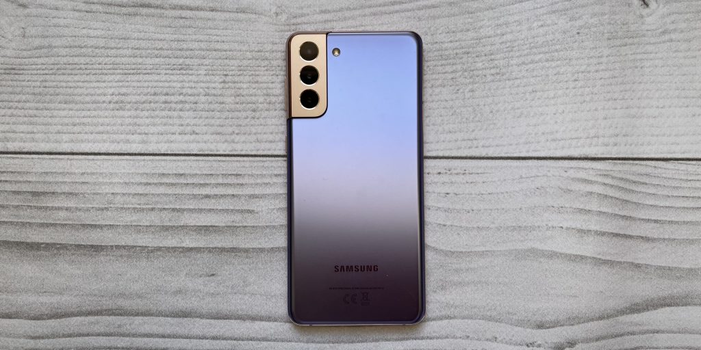 Дизайн Samsung Galaxy S21+