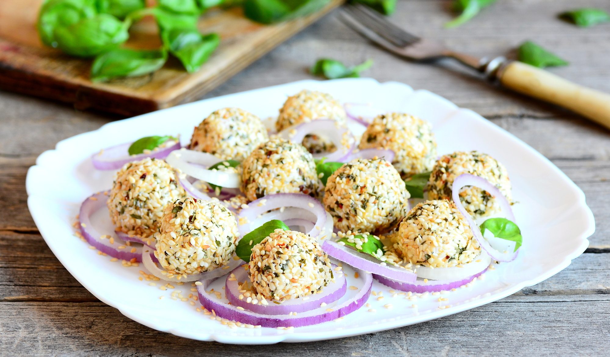 Шарики из печени трески с картошкой и яйцами