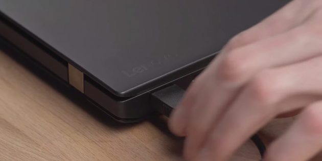 Как подключить SSD к ноутбуку: отключите питание и отсоедините кабели