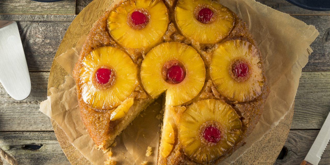 Перевёрнутый пирог с консервированными ананасами