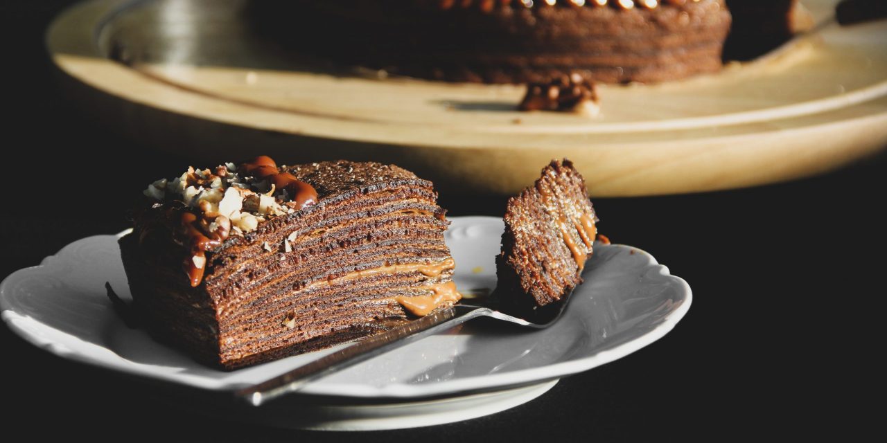 Блинный торт с шоколадной пастой