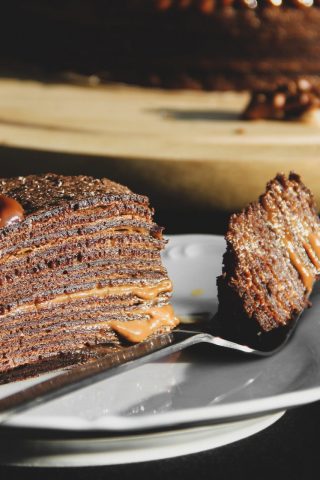 Блинный торт с шоколадной пастой