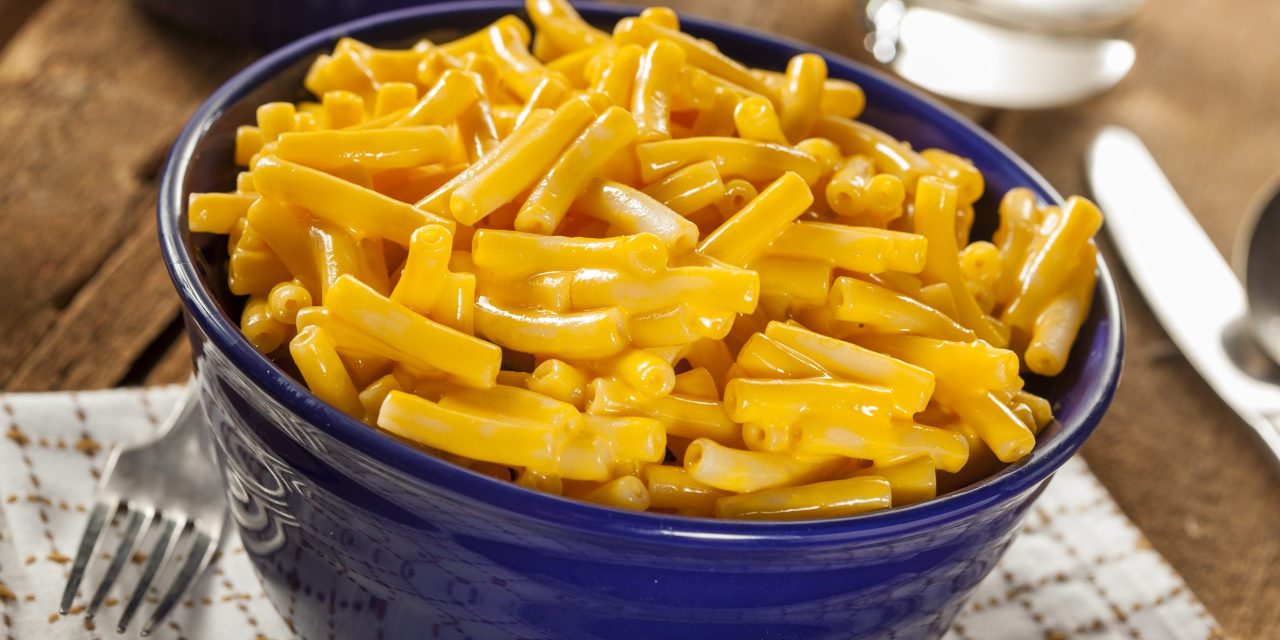 «Мак энд чиз» из Cheetos для самых ленивых
