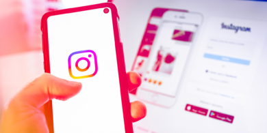 Instagram* запустил в России музыку в «Историях»