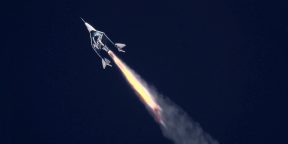 Ричард Брэнсон совершил успешный суборбитальный полёт на ракетоплане VSS Unity