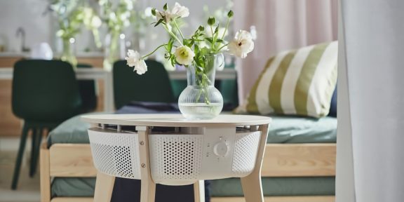 IKEA представила умный очиститель воздуха, встроенный в журнальный столик