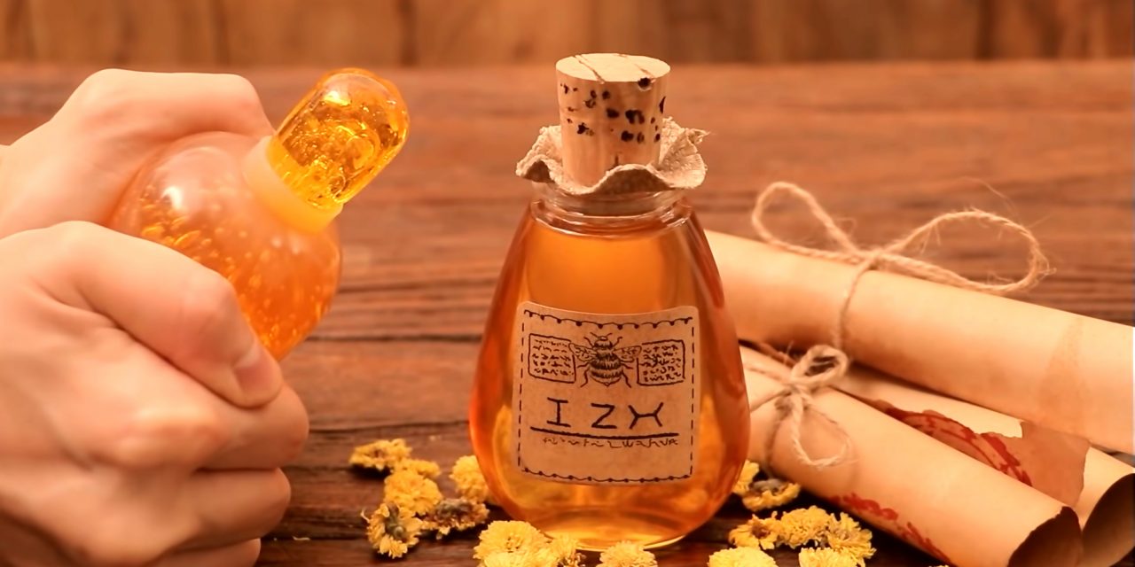 Замороженный мёд в бутылке. Десерт из TikTok, который собирает миллионы лайков