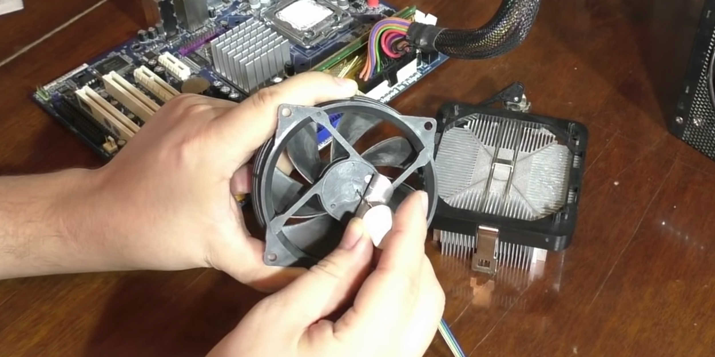 Как смазать кулер на процессоре и что подойдёт для смазки вентилятора