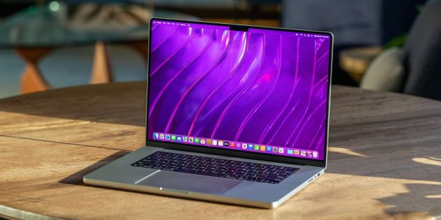 На Tmall новый MacBook Pro 16 продают со скидкой 26 000 рублей