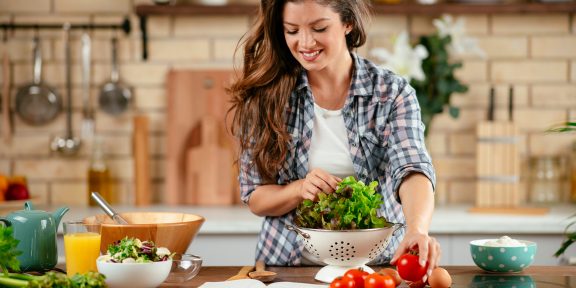 Тарелка здорового человека: 5 простых правил, которые помогут вам питаться правильно