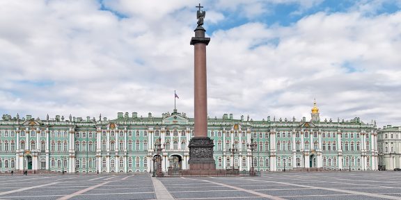 Санкт-Петербург вслед за Москвой вводит локдаун с 30 октября