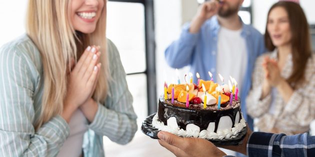 Gdzie i jak uzyskać zniżki i bonusy w swoje urodziny
