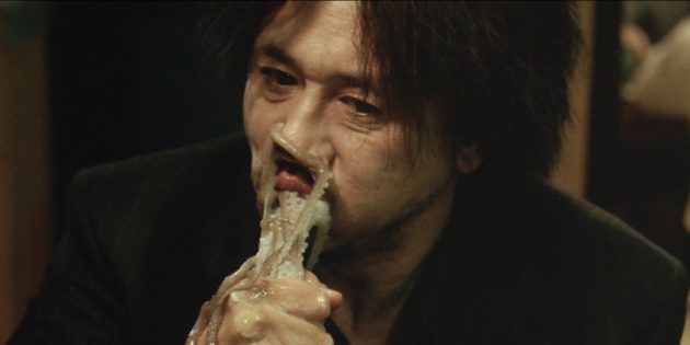 Еда в кино: кадр из фильма «Олдбой» (2003)